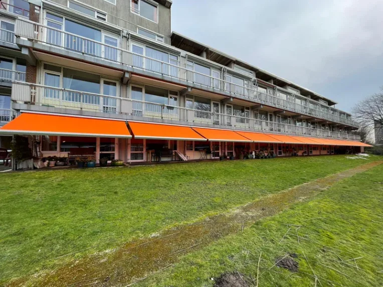 Woon-zorgcentrum, Loosduinen, Den Haag